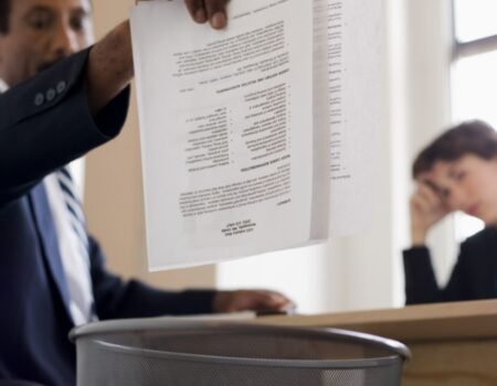 10 Common Mistakes to Avoid When Applying for Jobs in Dubai